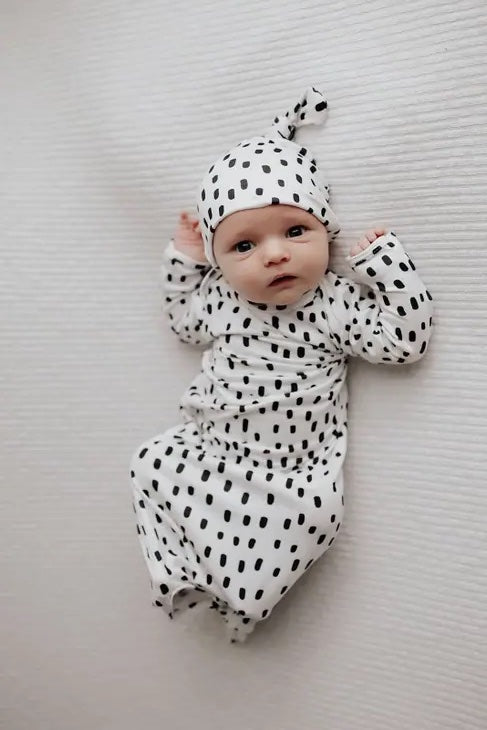 Knotted Gown and Hat Set
